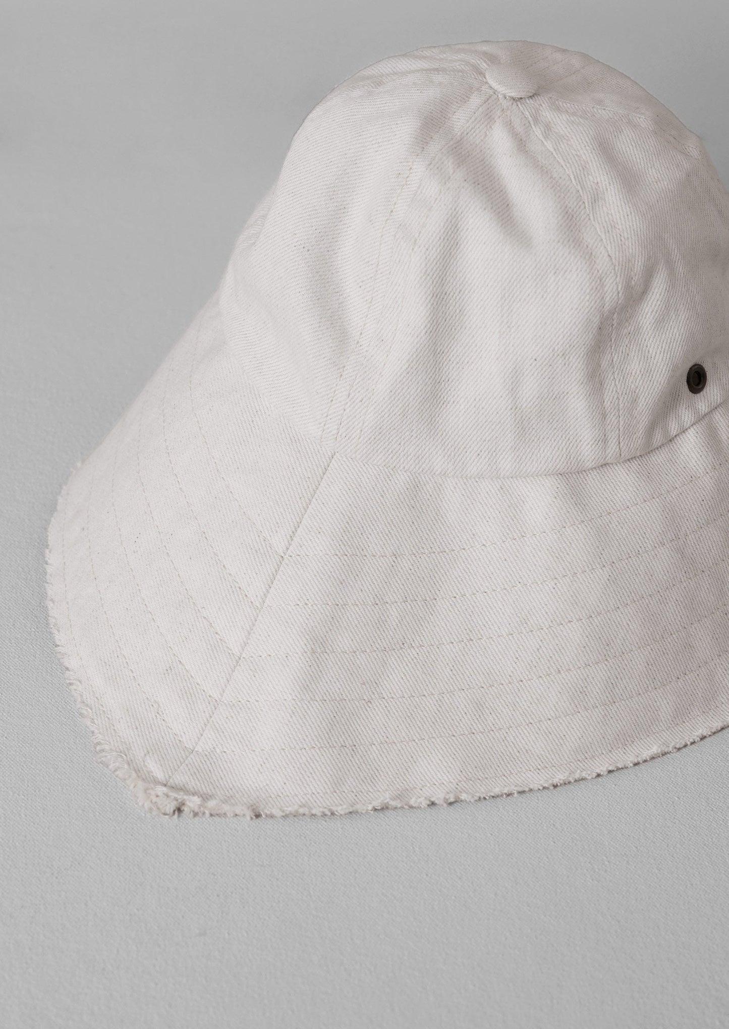 Cappello in canapa di cotone biologico Beton Cire | Ecru