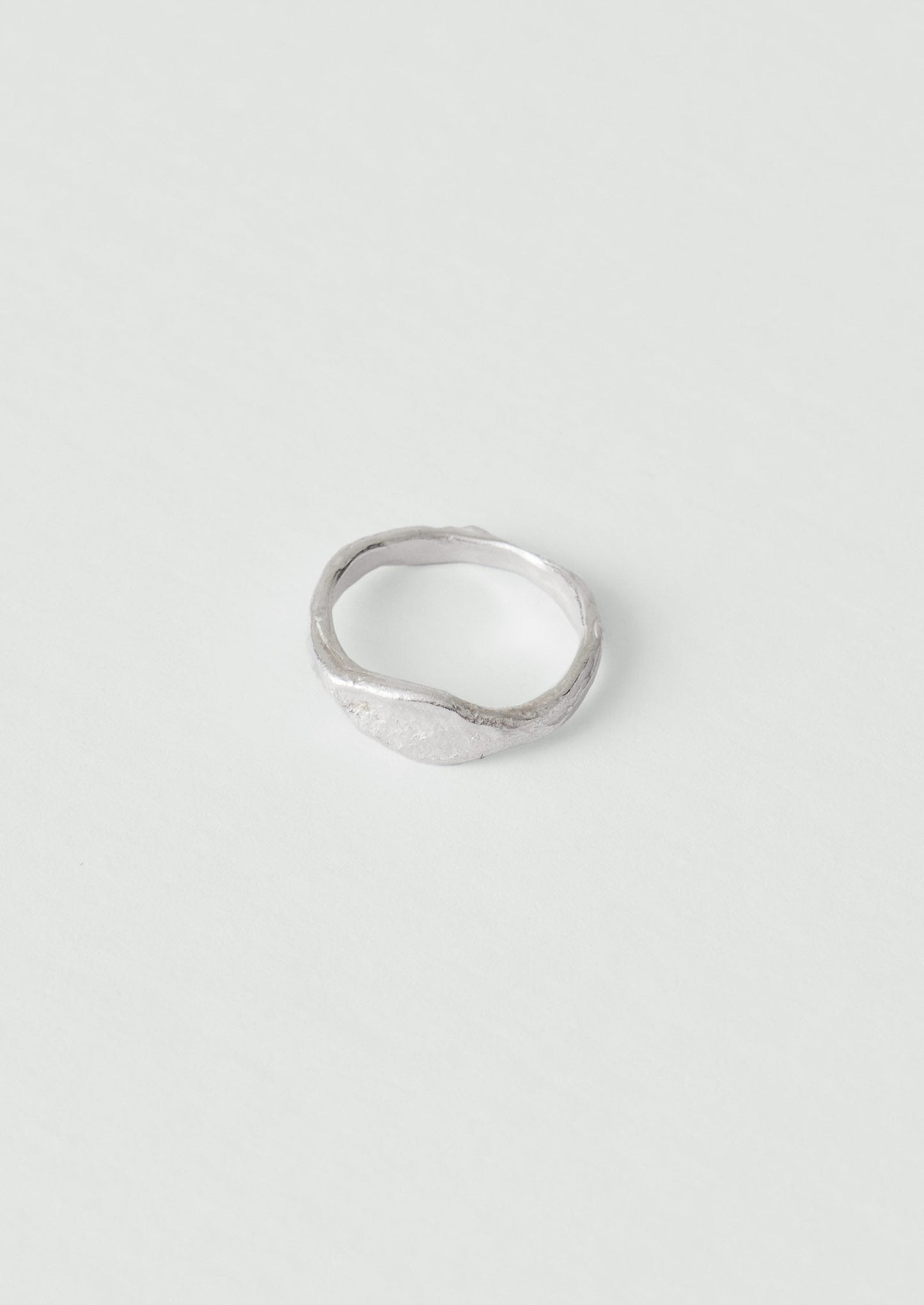 Anello con sigillo in argento Emily Nixon | Argento