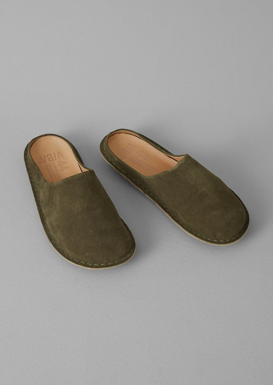 Mules Vibae in pelle scamosciata | Oliva