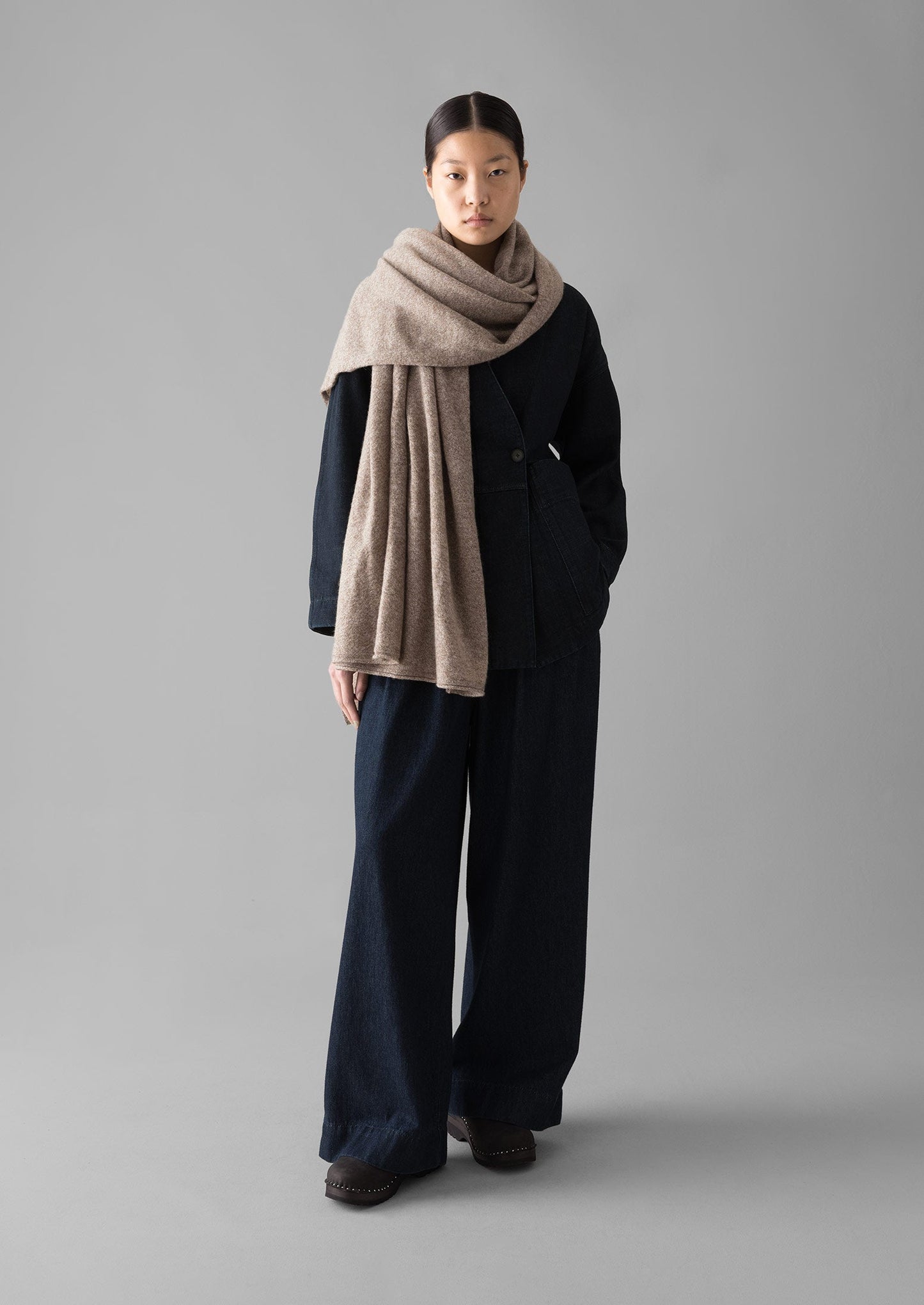 Sciarpa avvolgente in lana e cashmere | Pebble