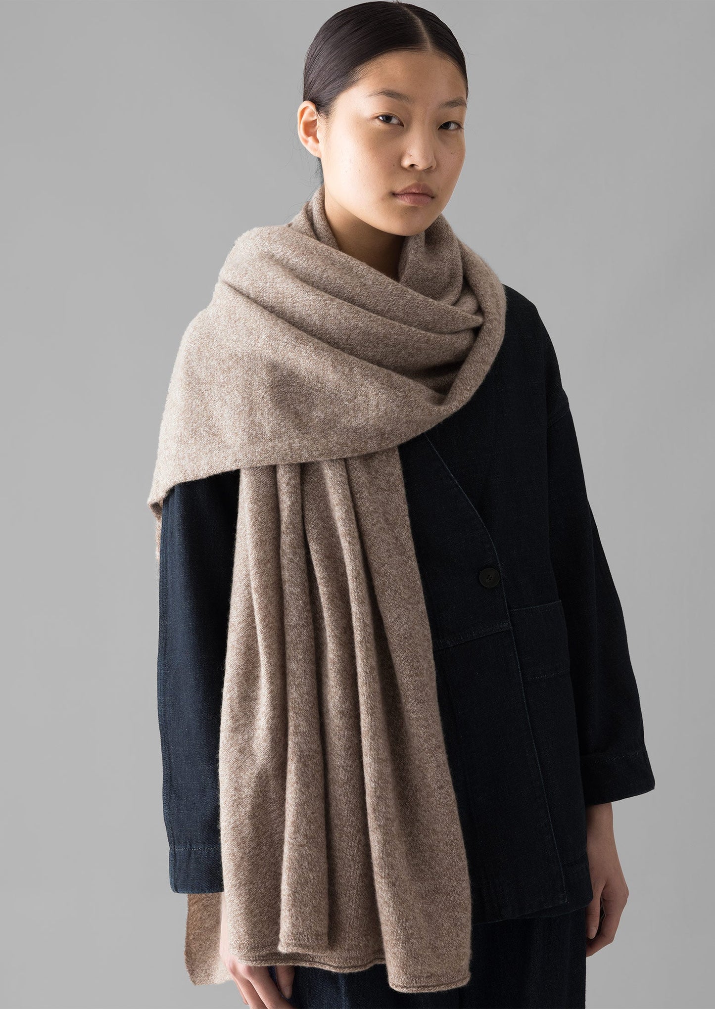 Sciarpa avvolgente in lana e cashmere | Pebble