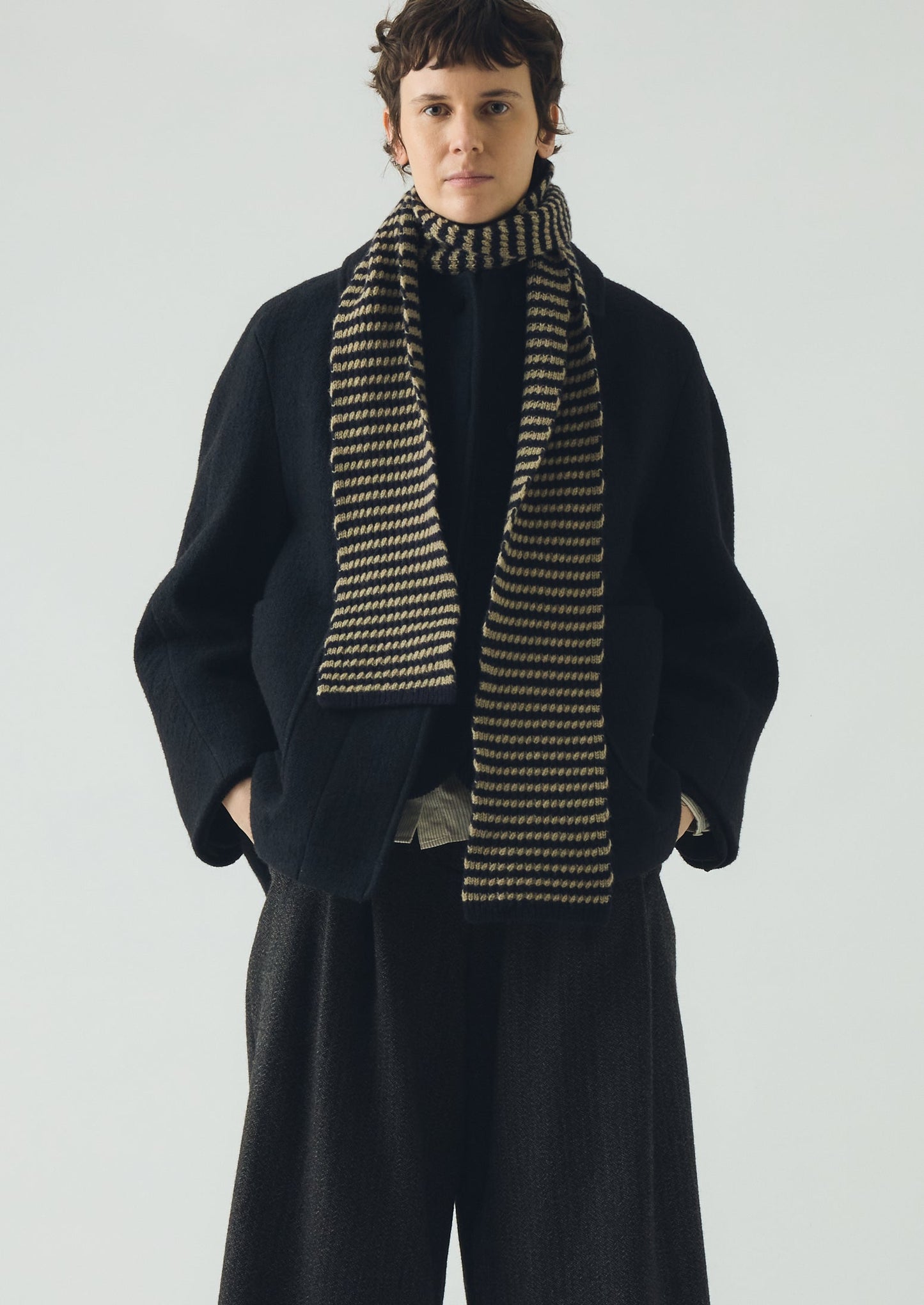 Sciarpa in lana a righe con micro-cavi | Blu navy/stucco