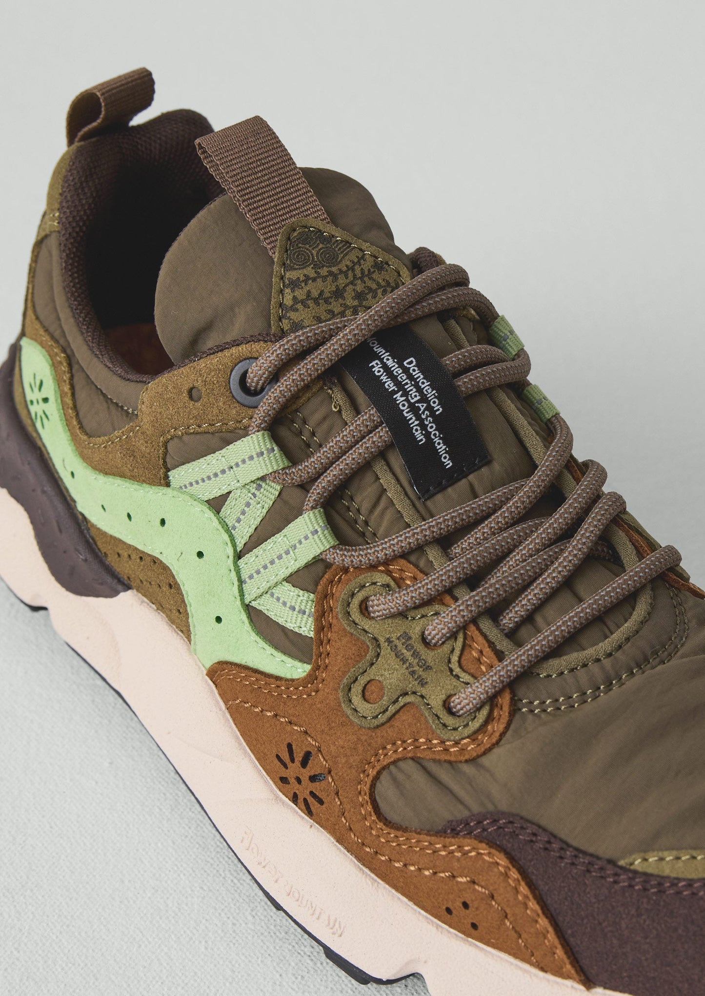 Sneakers Flower Mountain Yamano Kaiso con pannelli | Verde oliva intenso