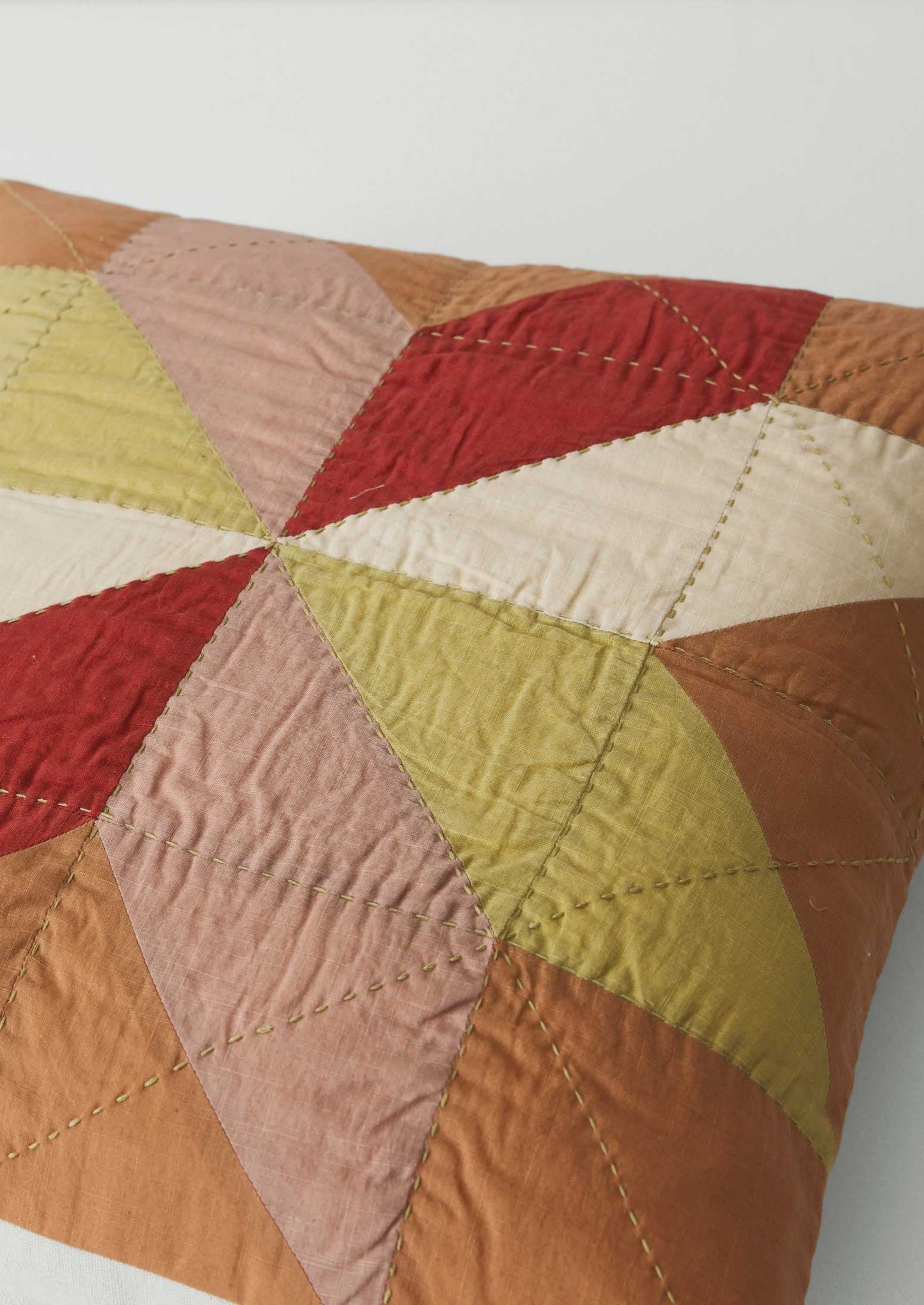 Federa per cuscino patchwork a forma di stella piastrellata | Caramello/Uva spina