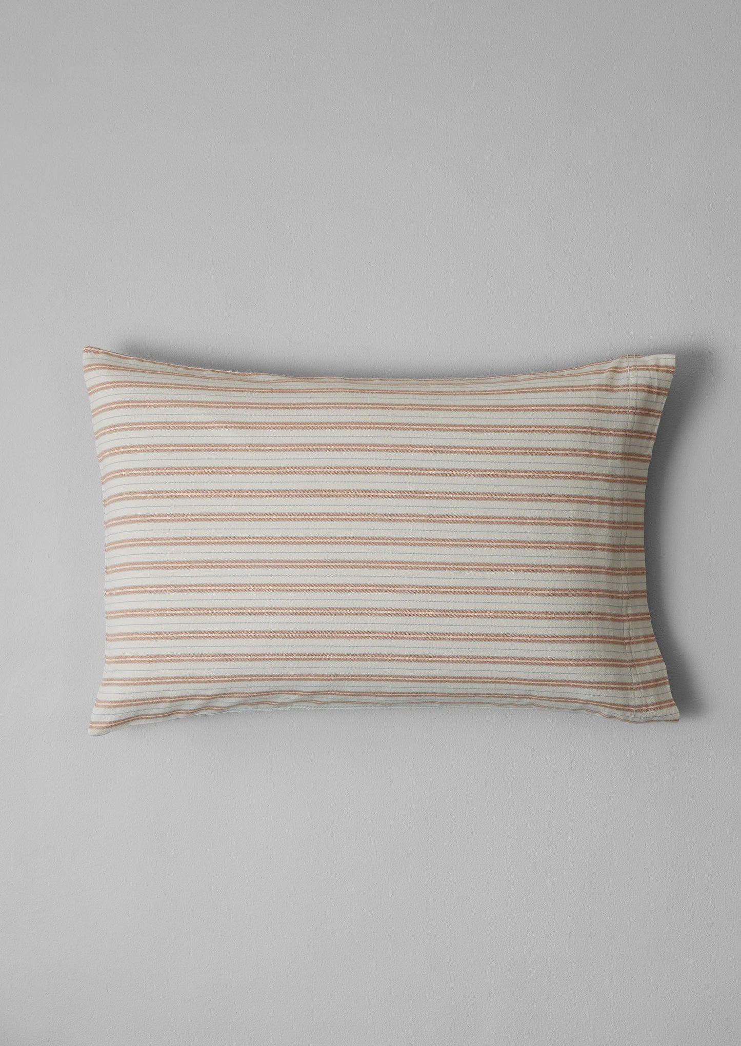 Set di federe in flanella a righe di cotone per casalinghe Ines | Albicocca/Blu tenue