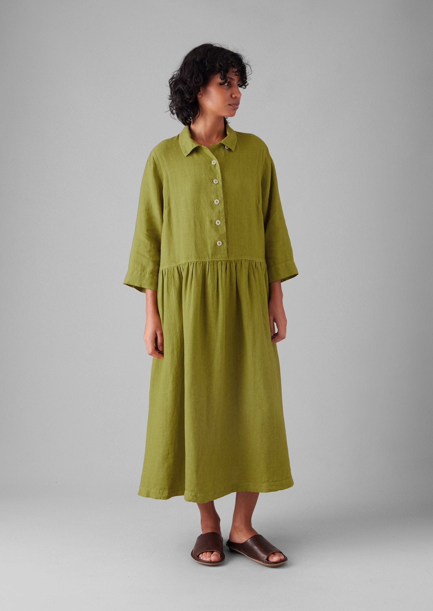 Abito camicia in lino tinto in capo | Olivine