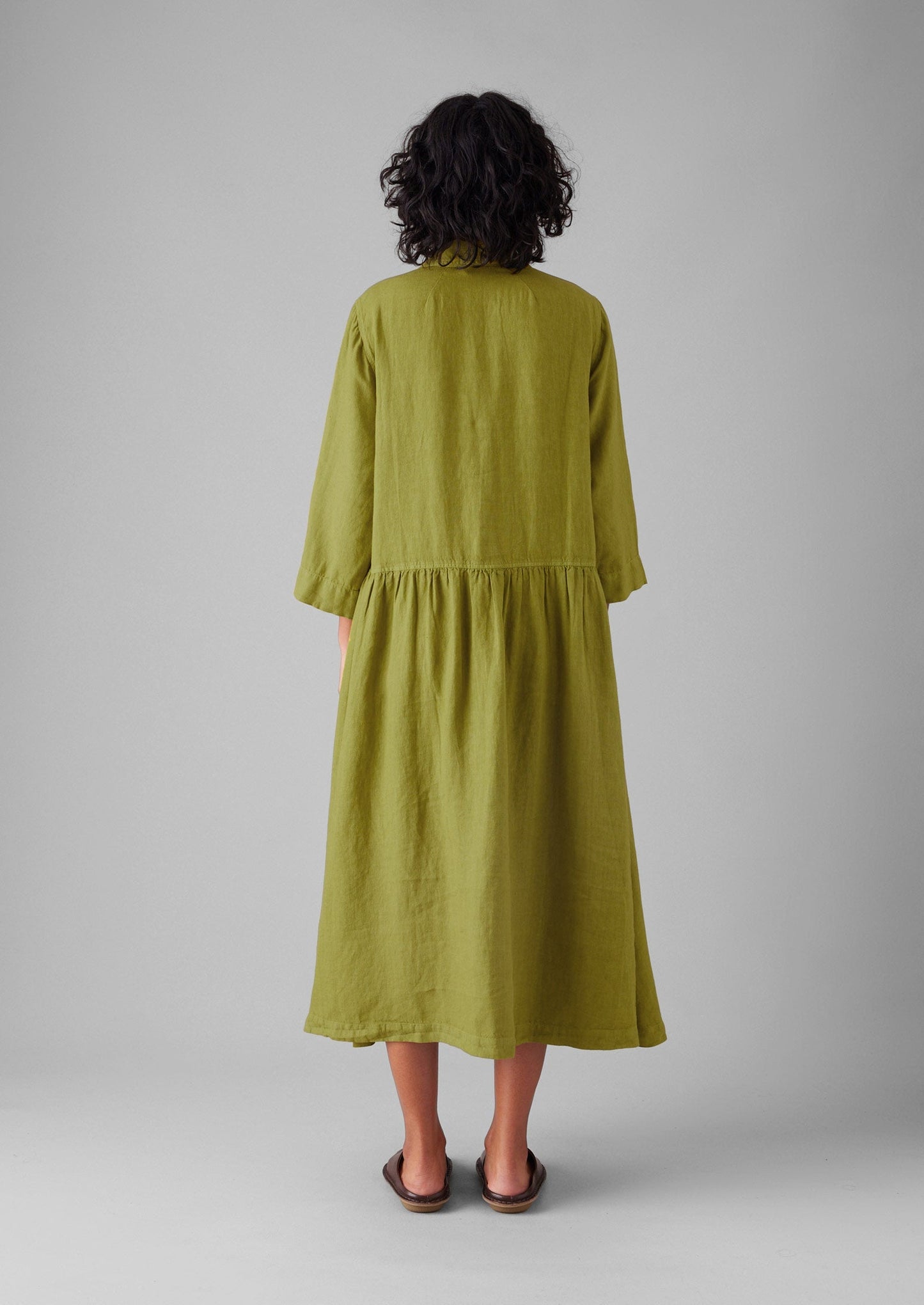 Abito camicia in lino tinto in capo | Olivine