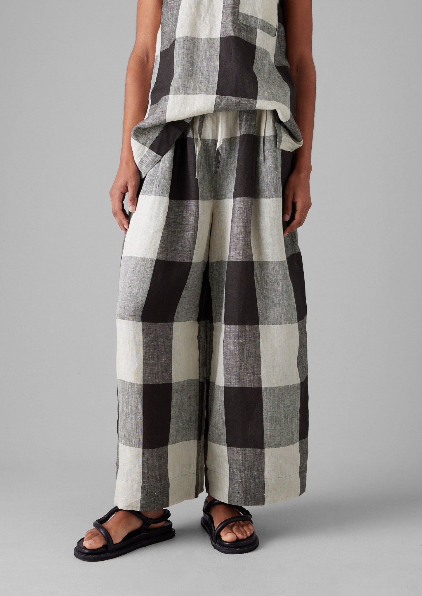 Canotta in lino leggero Macro Gingham | Ecru/Carbone