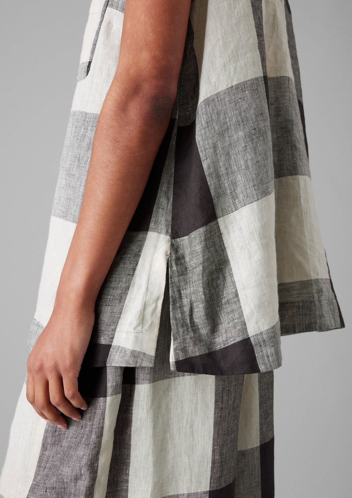 Canotta in lino leggero Macro Gingham | Ecru/Carbone