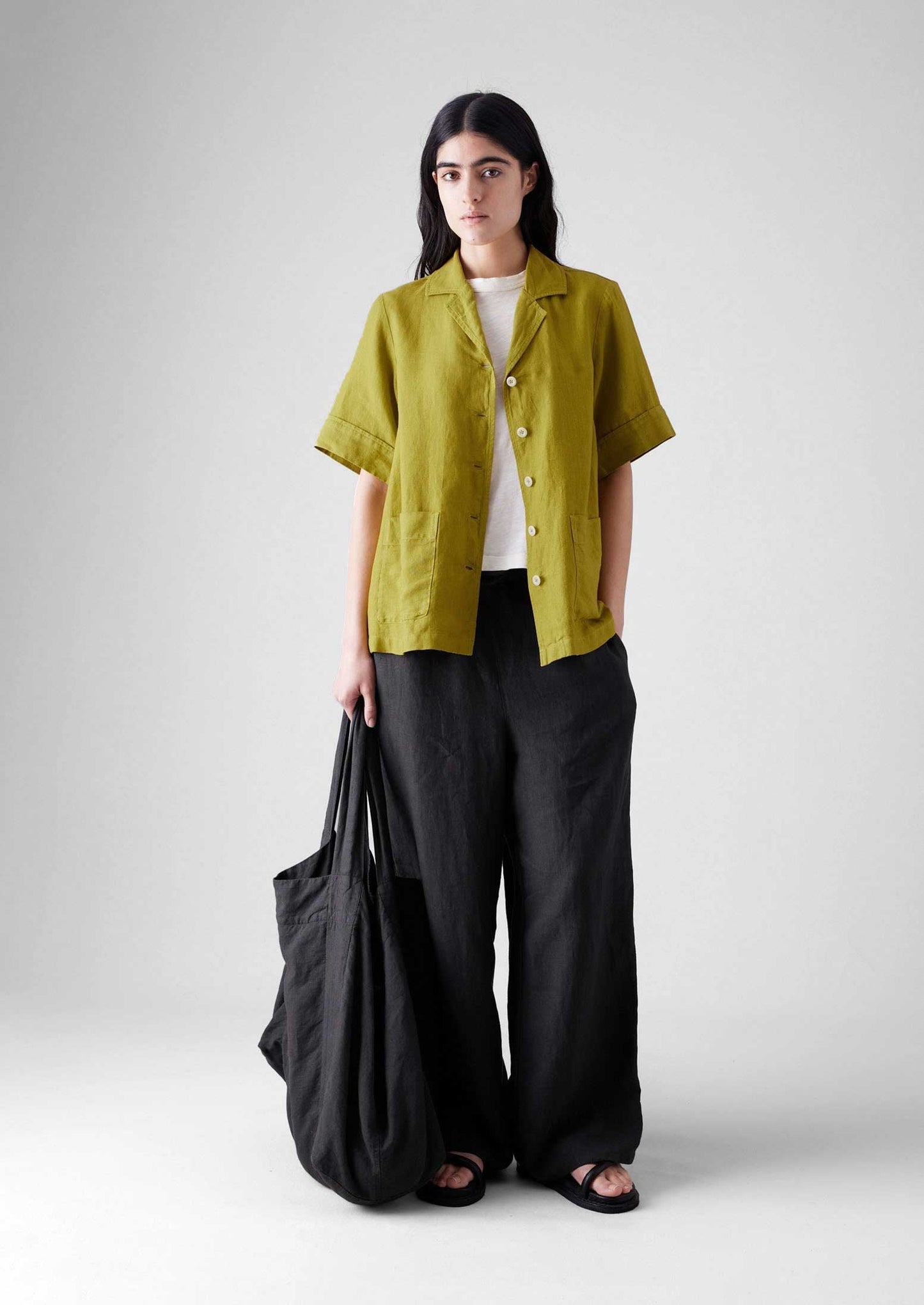 Camicia squadrata in lino tinto in capo | Olivine
