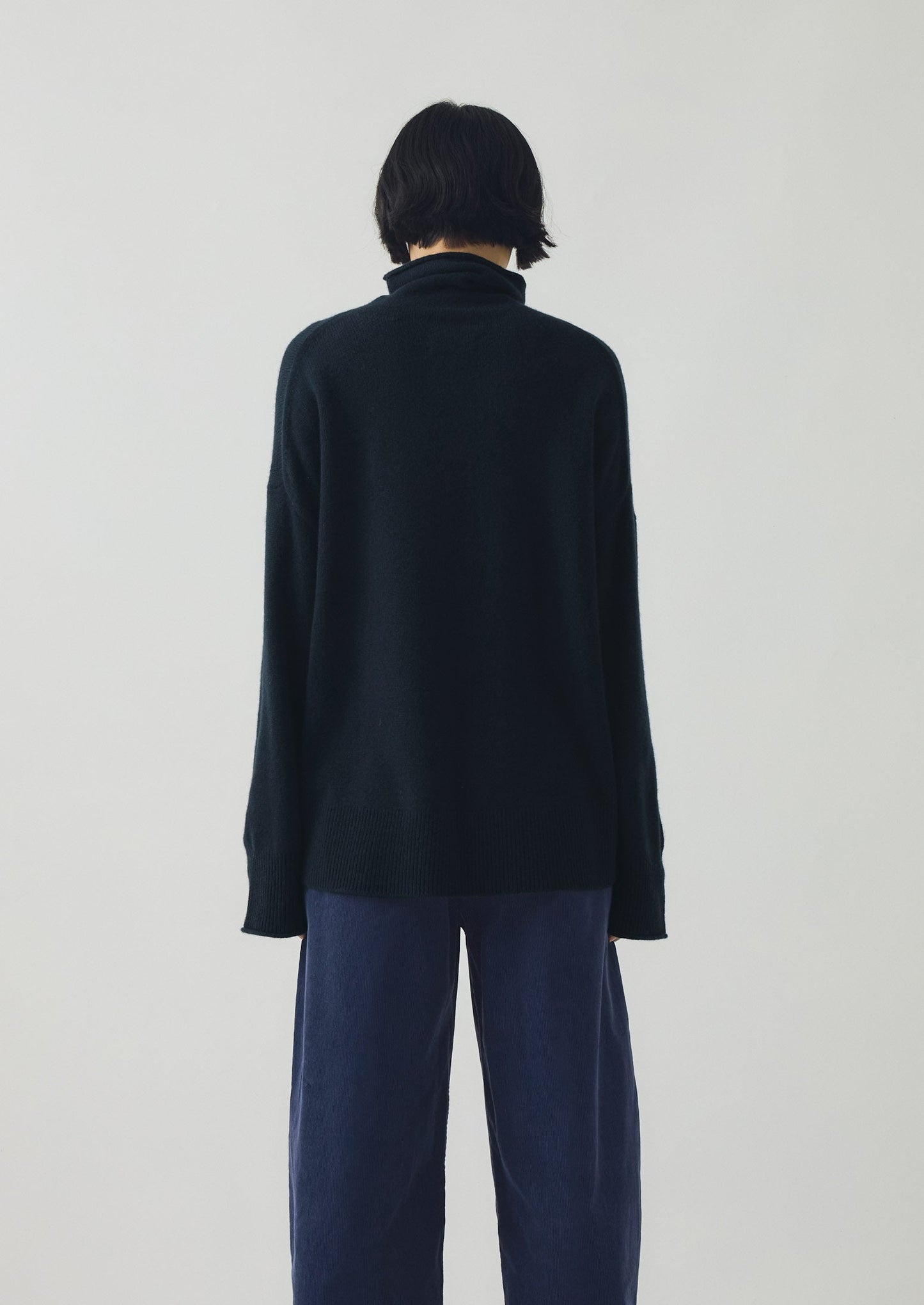 Maglione in lana e cashmere a collo alto | Blu inchiostro