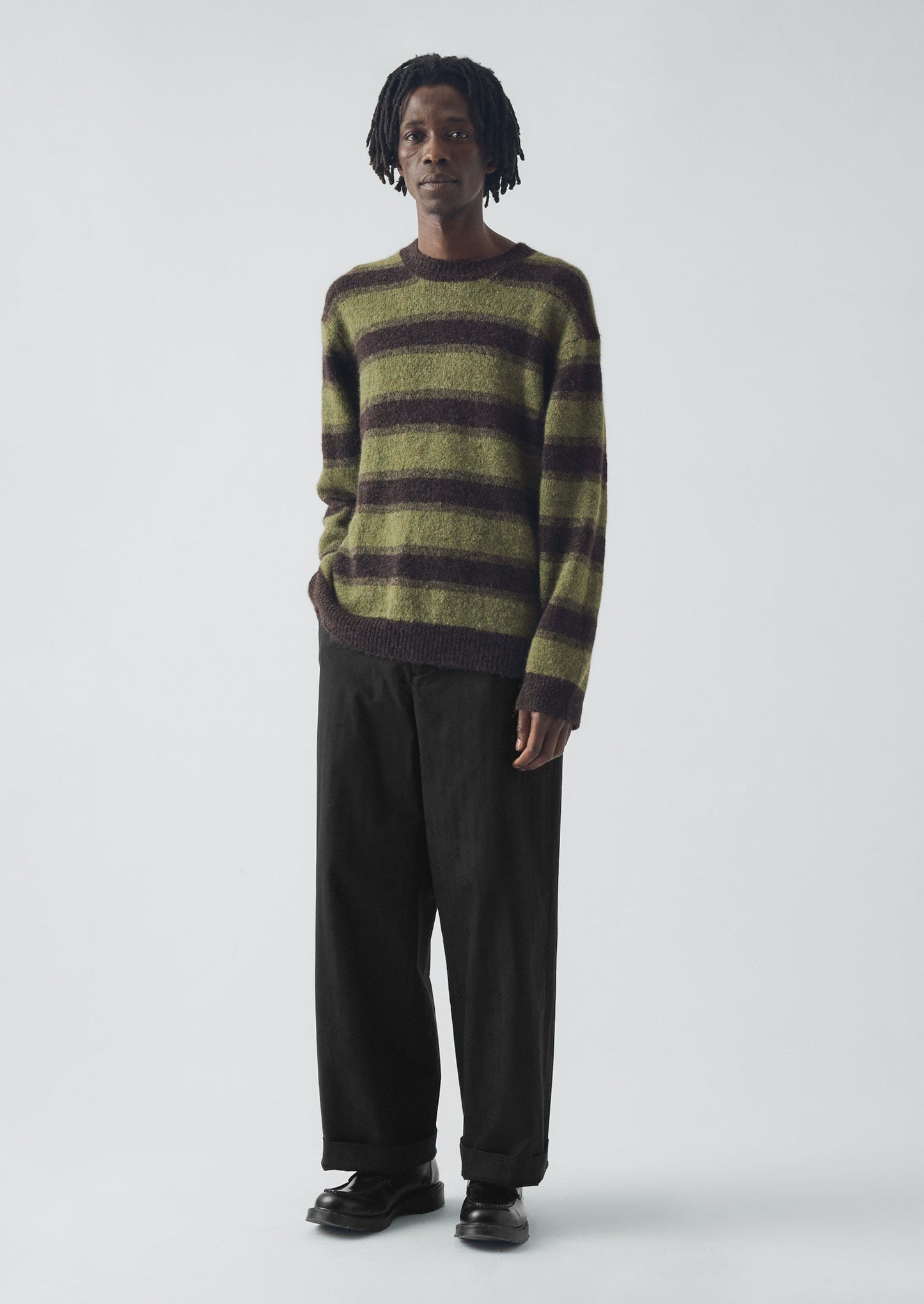 Maglione a righe in lana di alpaca | Verde corteccia/fogliame