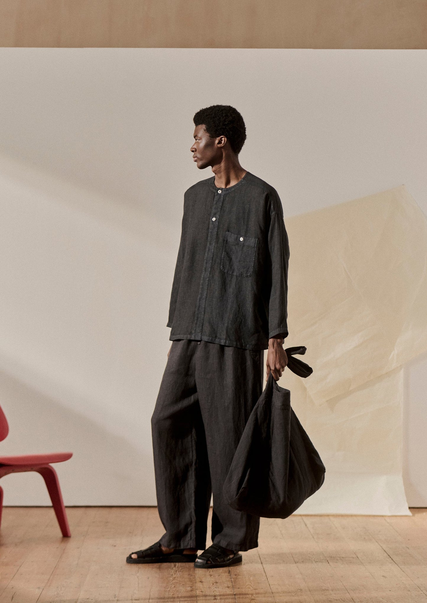 Pantaloni in lino tinto in capo con coulisse | Pepe nero