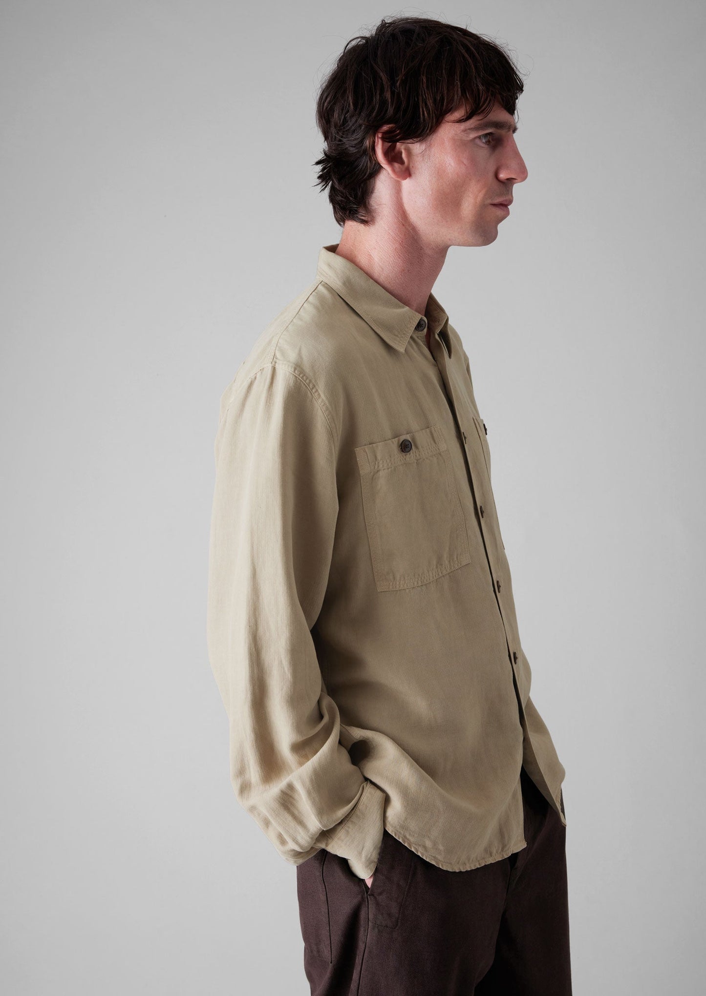 Camicia con tasca applicata tinta in capo | Sale