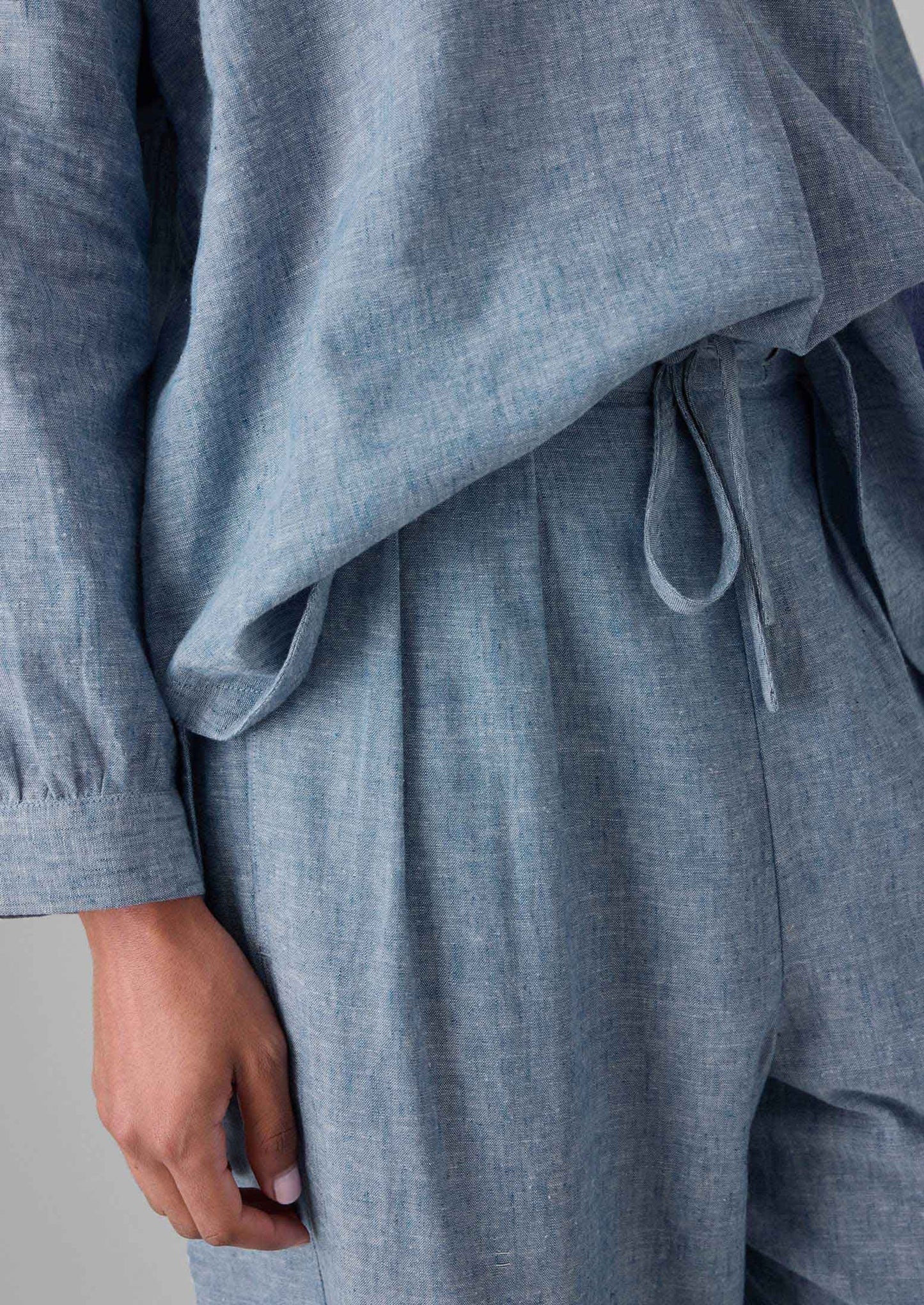 Pantaloni a palloncino leggeri in lino e cotone | Blu polvere