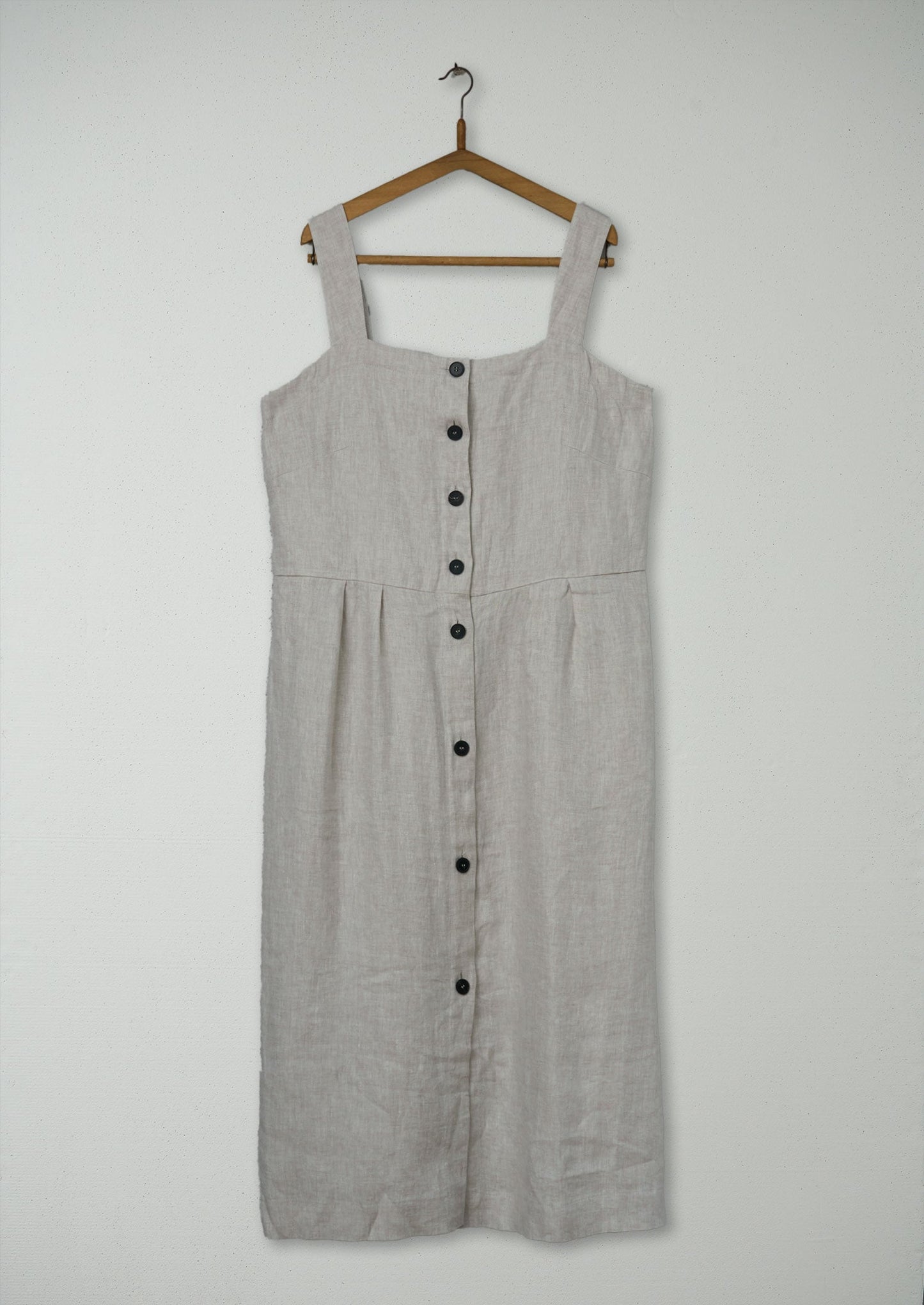 Abito estivo in twill di lino riutilizzato taglia 18 (1012) | Naturale