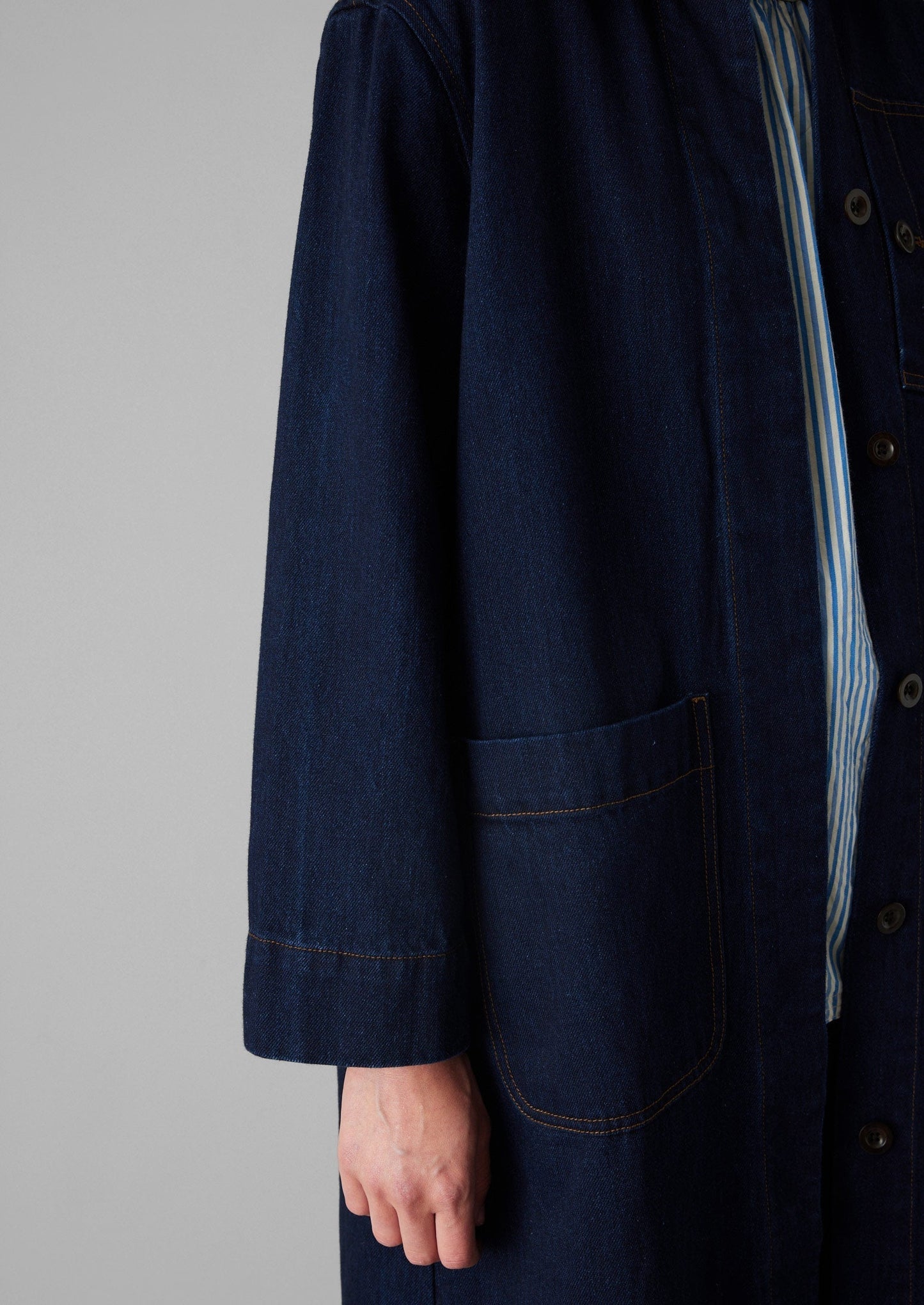 Cappotto in denim giapponese con tasca applicata | Indaco