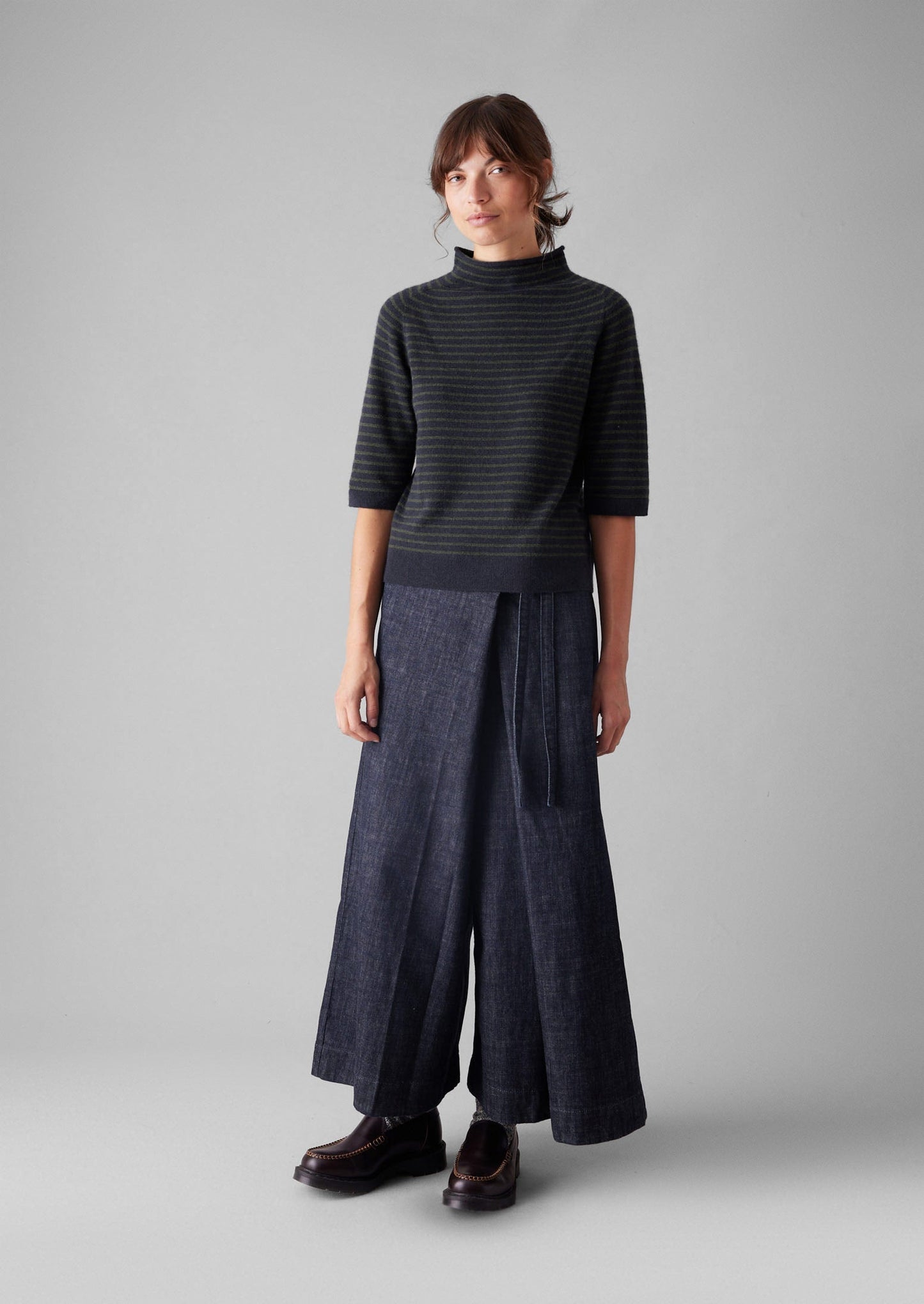 Maglione a righe in lana e cashmere a mezza manica | Blu navy scuro/oliva