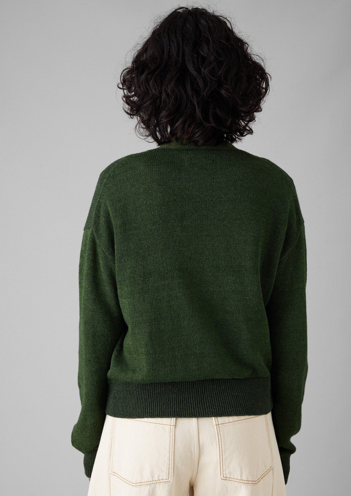 Cardigan con tasca applicata in lana e lino | Carciofo