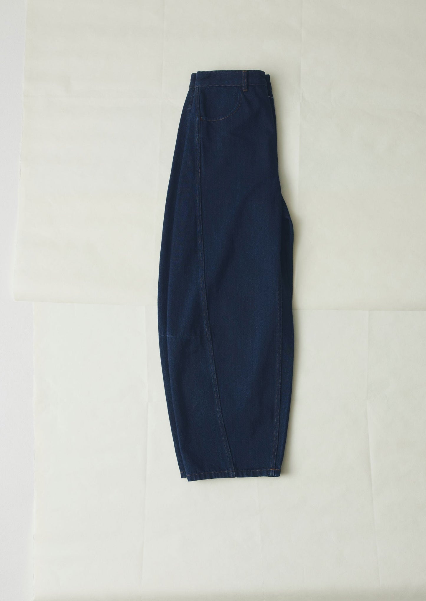 Pantaloni in denim giapponese con cuciture ritorte | Indaco