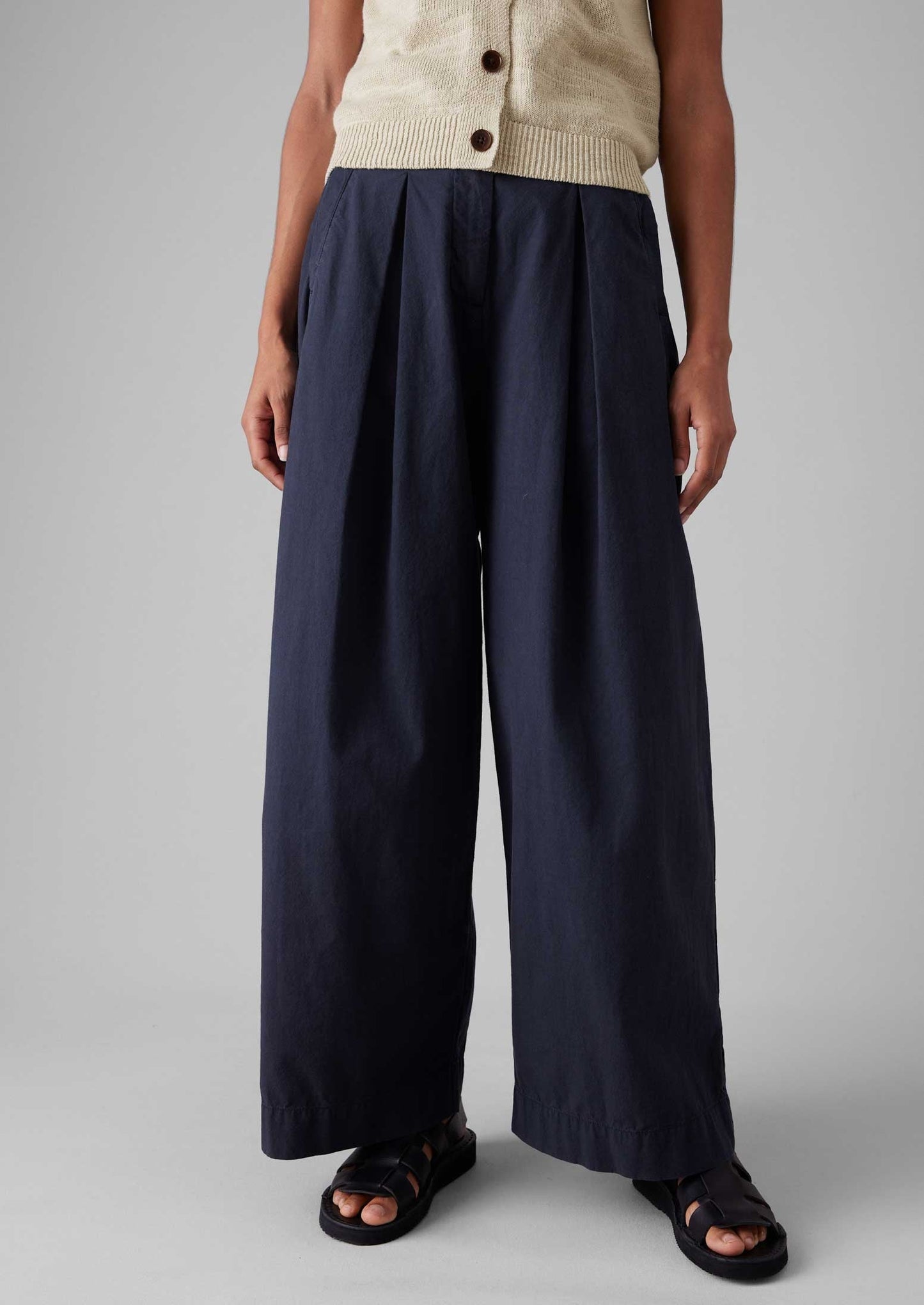 Pantaloni a gamba larga in popeline di cotone e lino con cintura | Blu corvino