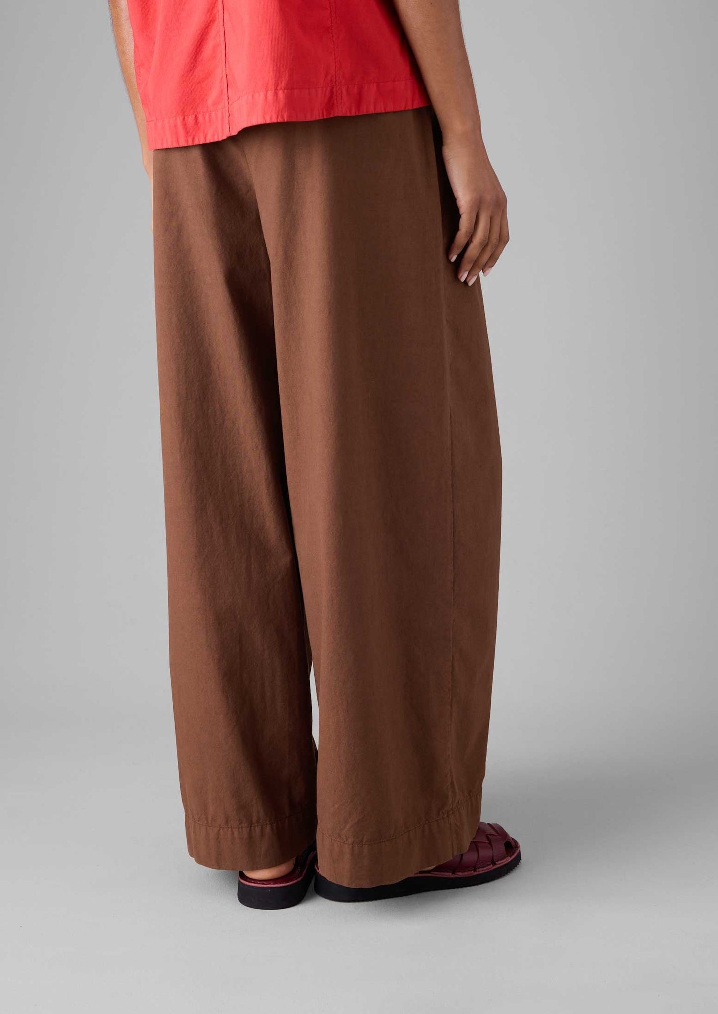 Pantaloni a gamba larga in popeline di cotone e lino con cintura | Marrone ocra