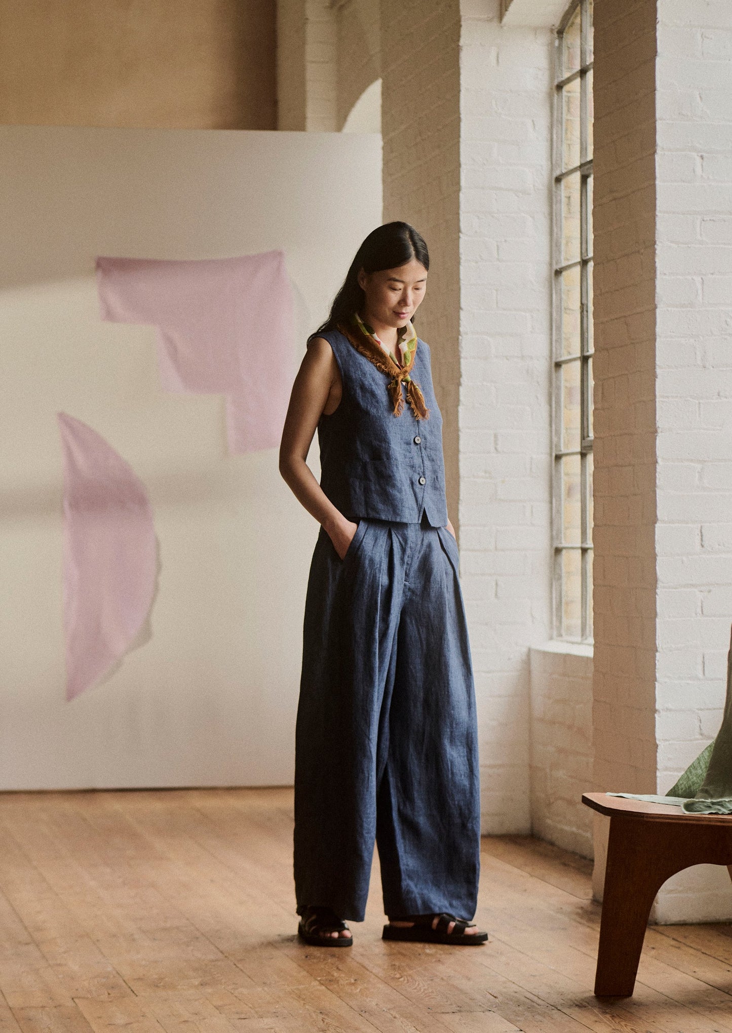 Pantaloni a gamba larga in lino con cintura | Blu denim