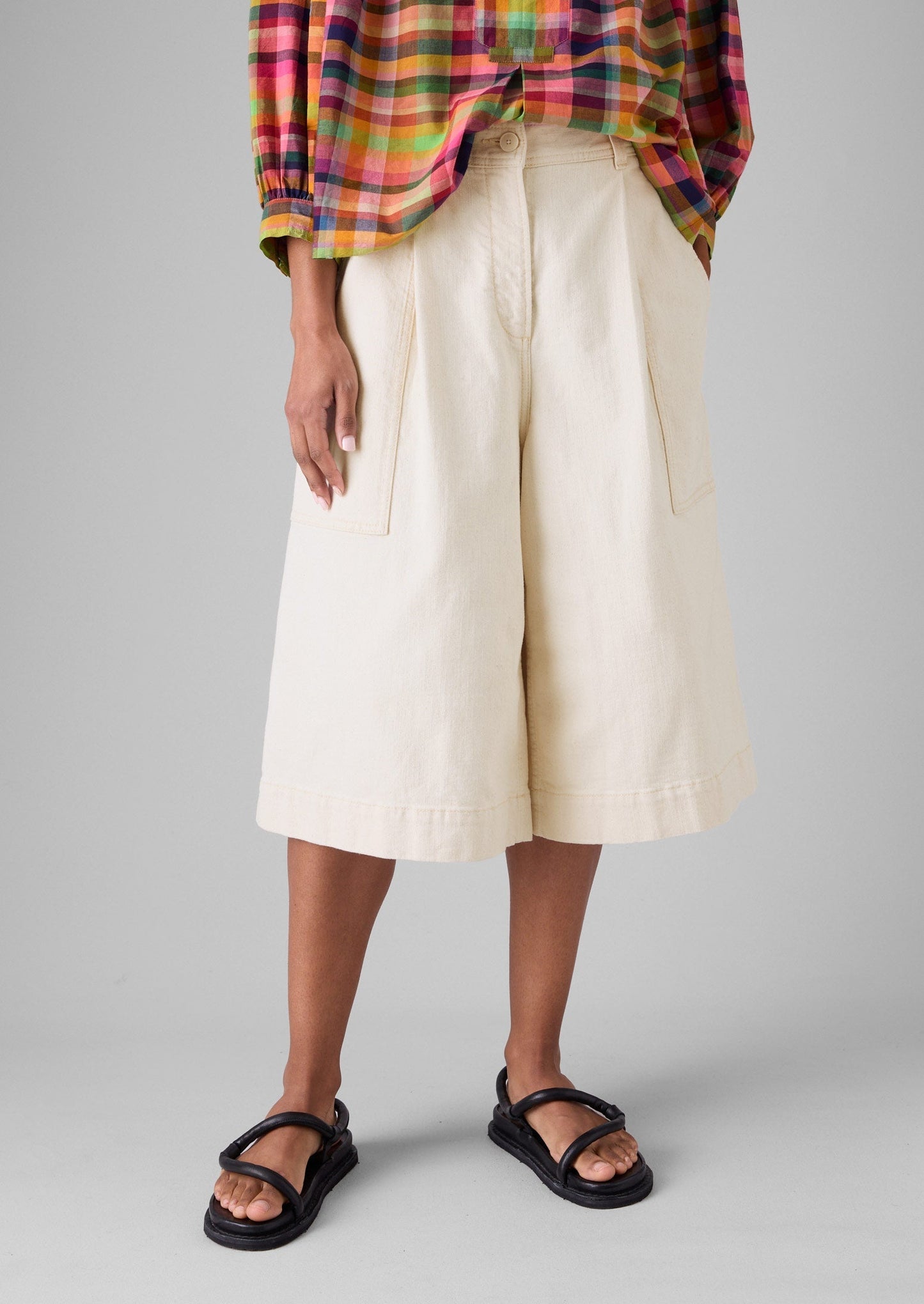 Pantaloncini in denim plissettati | Ecru