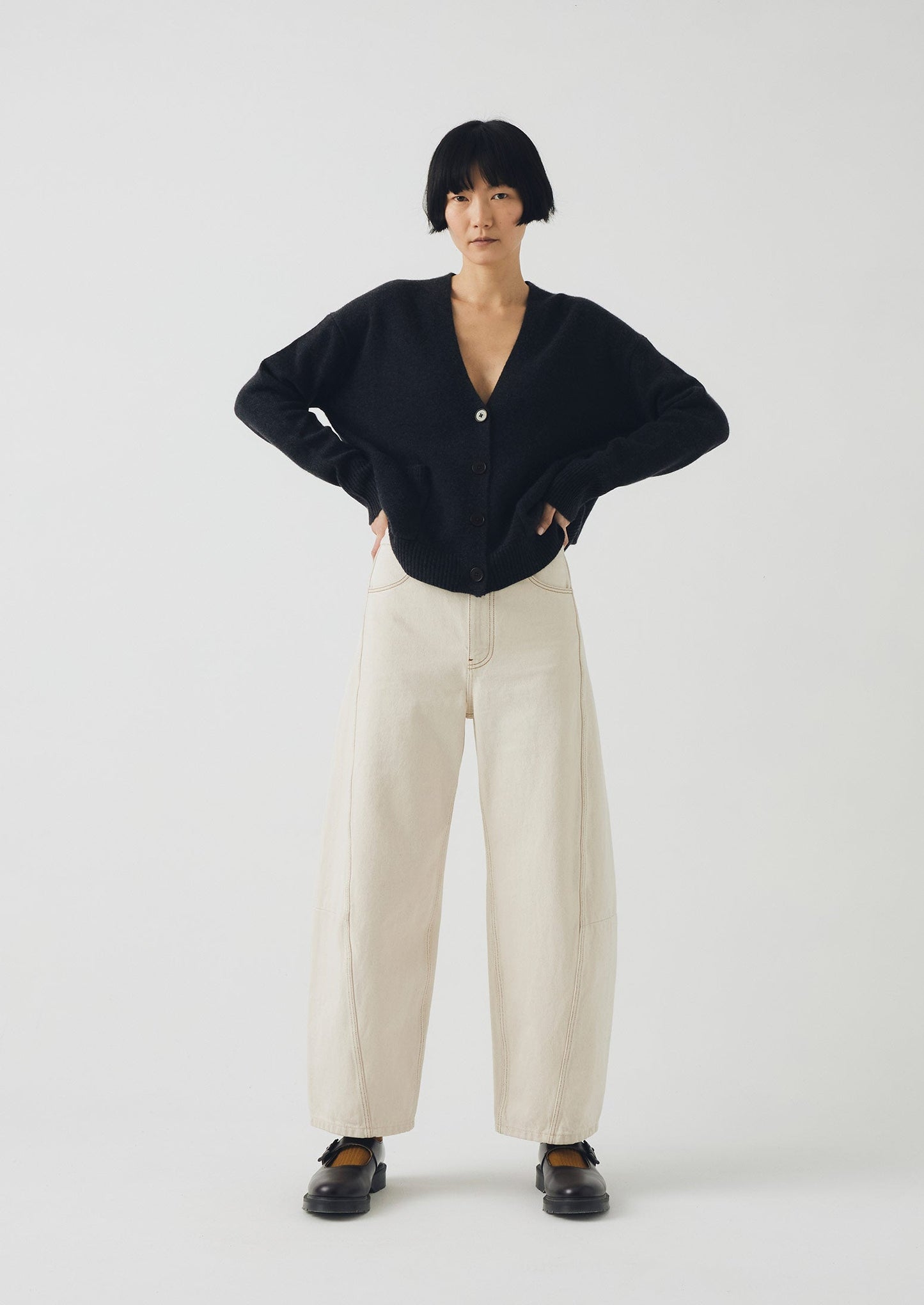 Pantaloni in denim con cuciture scultoree | Ecru