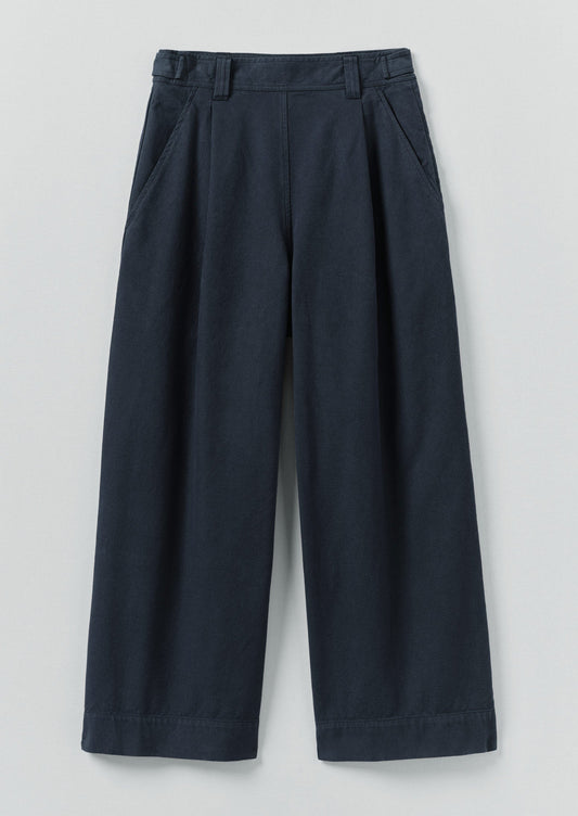 Pantaloni in tela di cotone con pieghe sul davanti | Blu navy