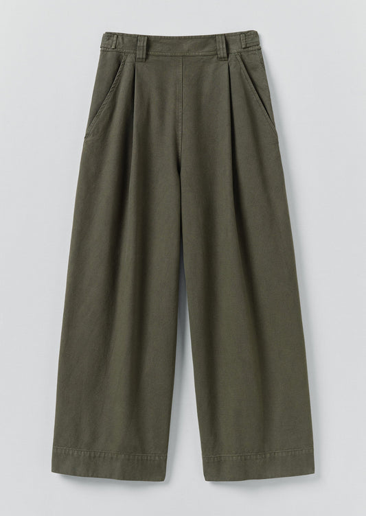 Pantaloni in tela di cotone con pieghe sul davanti | Verde oliva scuro