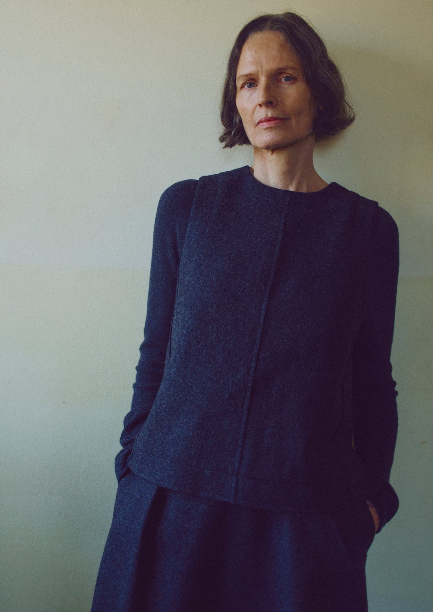 Top in twill di lana cotta con bottoni sul retro | Antracite