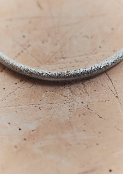 Bracciale rigido testurizzato Lindey Tydeman | Argento