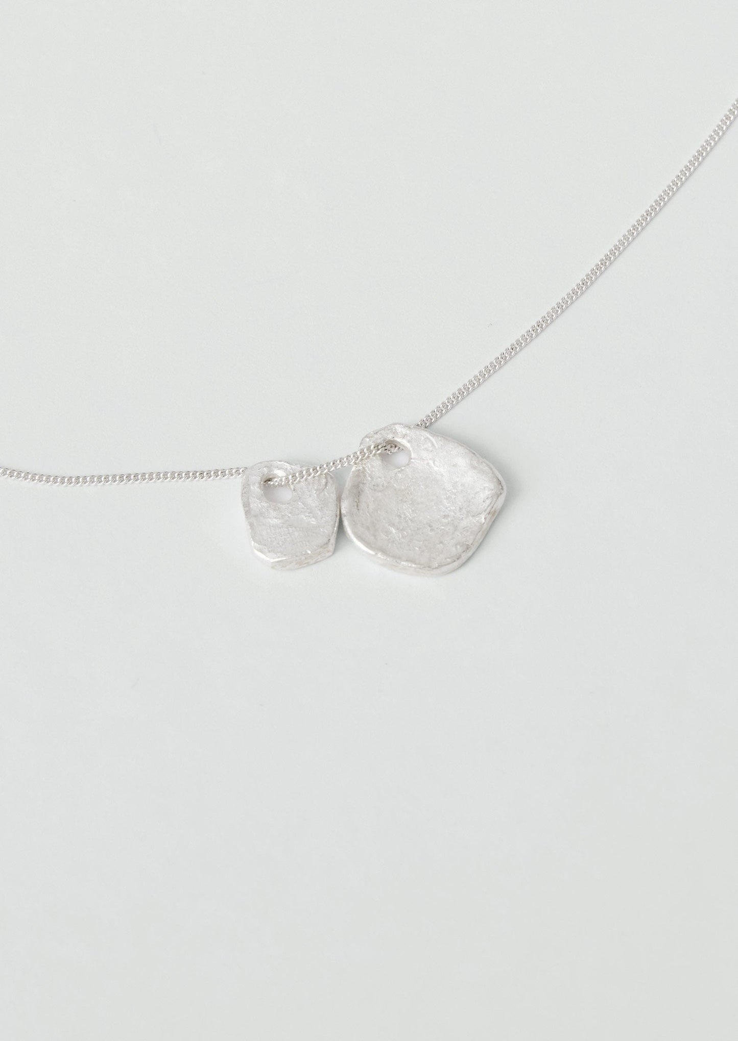 Collana in argento Quoit di Emily Nixon | Argento