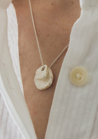 Collana in argento Quoit di Emily Nixon | Argento