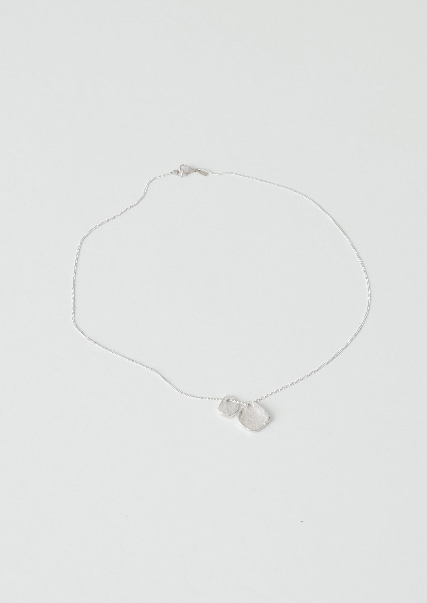 Collana in argento Quoit di Emily Nixon | Argento