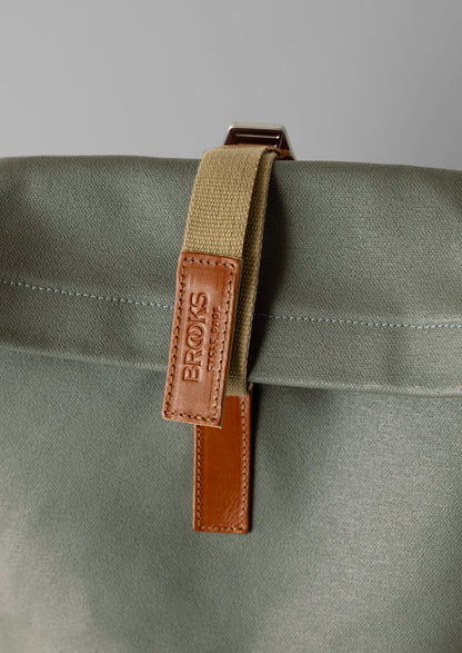 Zaino in tela Pickwick di Brooks England | Salvia