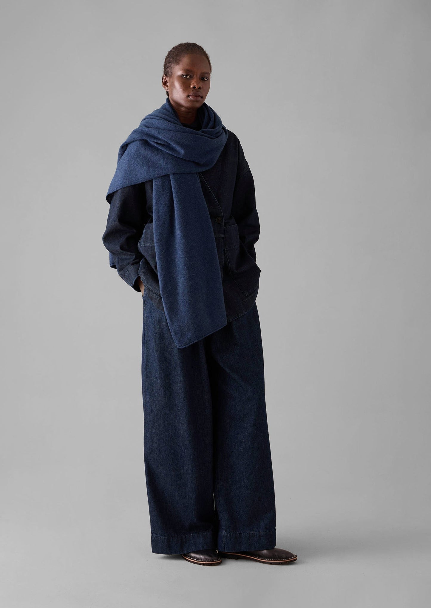 Sciarpa avvolgente in lana e cashmere | Blu navy