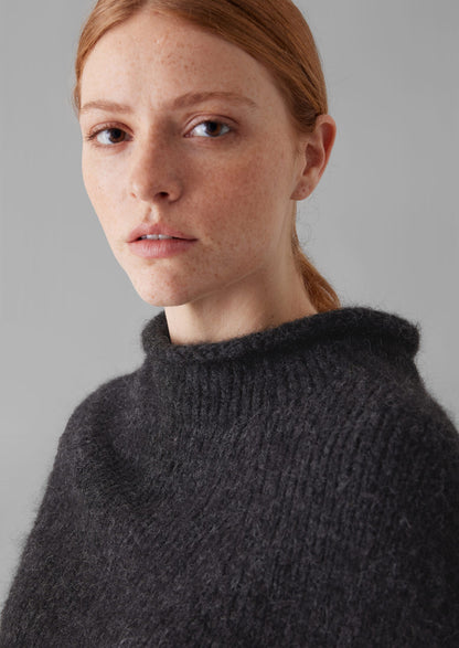 Poncho lavorato a maglia in misto alpaca Lofty | Carbone