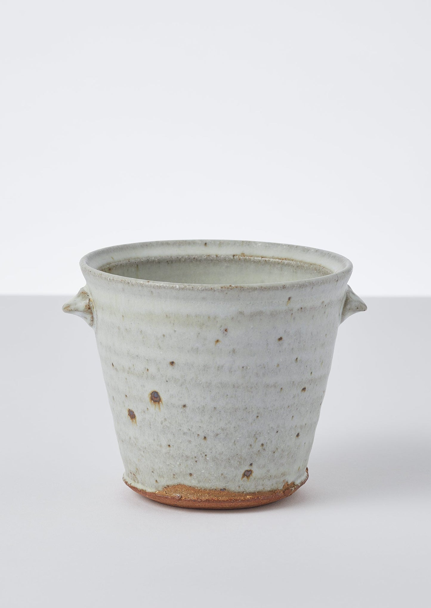 Tim Lake Small Lugged Pot | Bianco dolomite