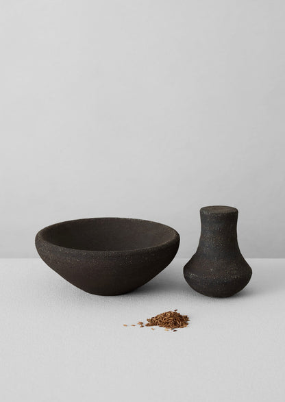 Grace McCarthy Pestello e mortaio | Vulcan Black