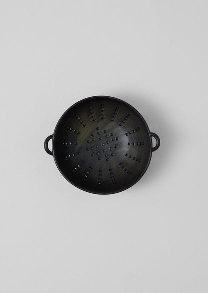 Carla Murdoch Berry Colander | Carbone
