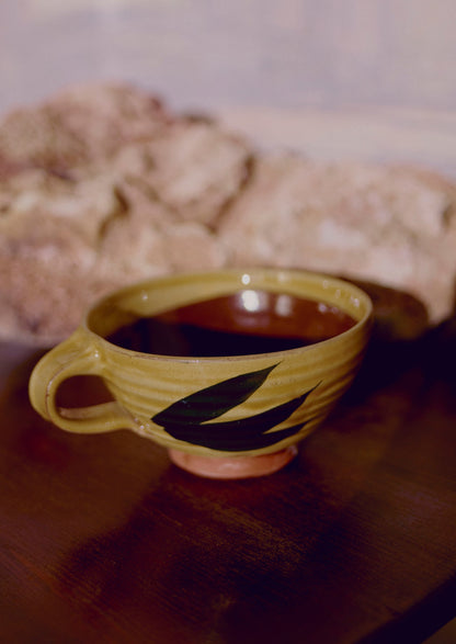 Tazza da tè Slipware Ben Hall | Miele/Terracotta