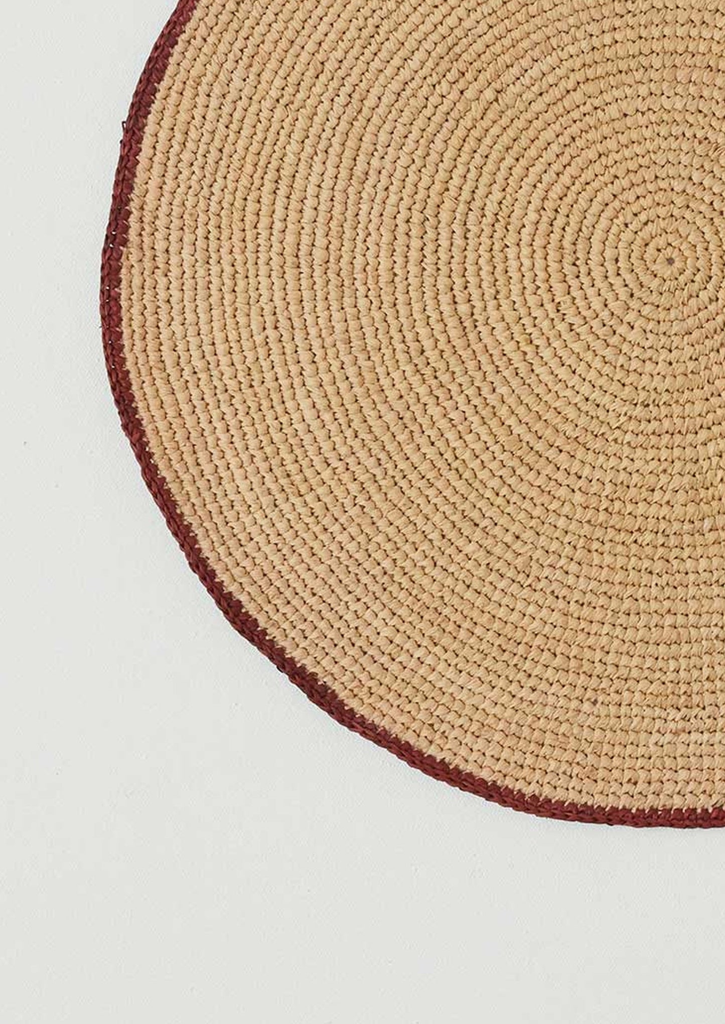 Tovaglietta in rafia con bordo a contrasto | Naturale/Rooibos