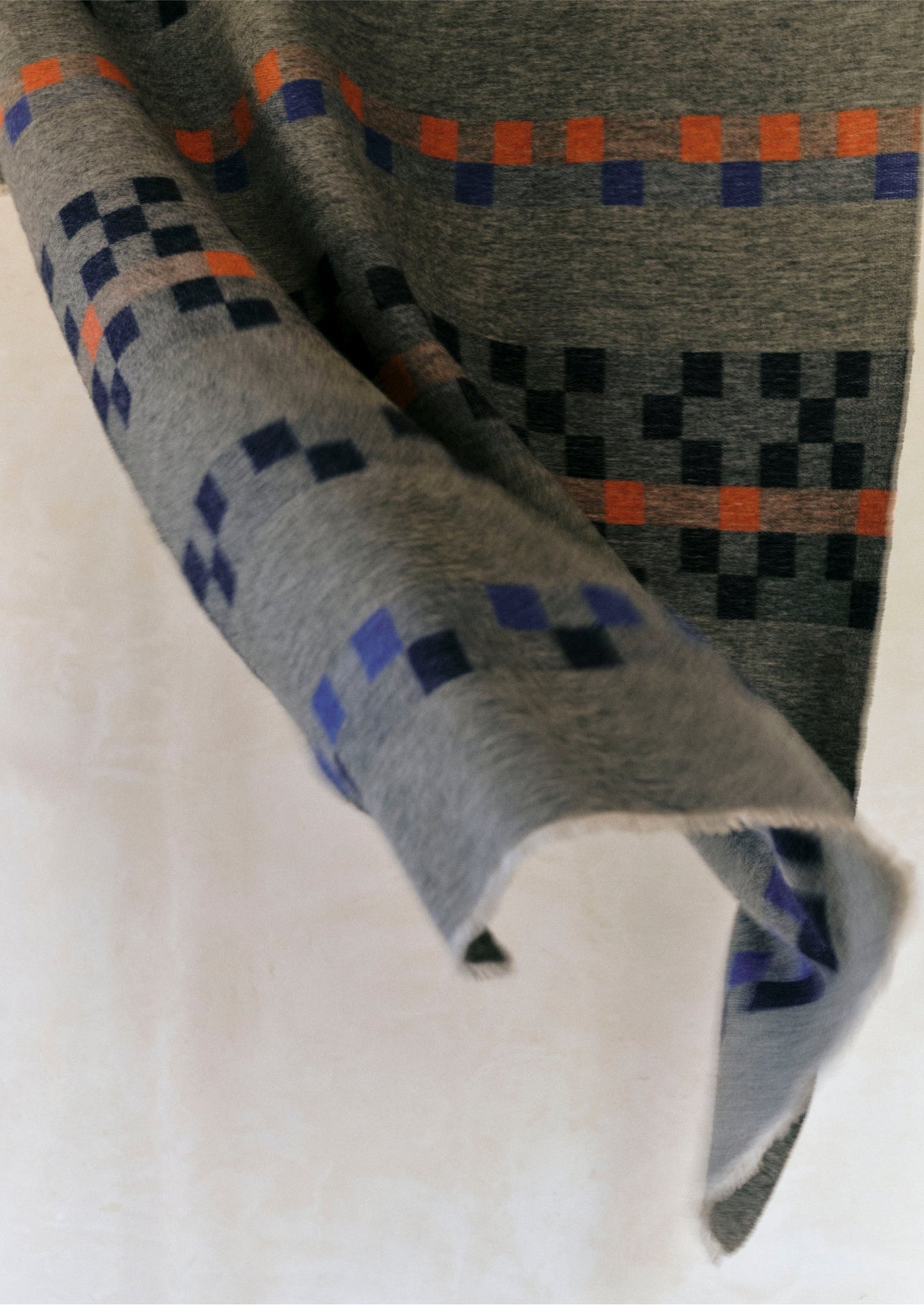 Coperta Bristol Weaving Mill Geo | Carbone