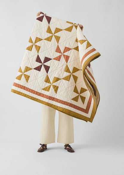 Trapunta patchwork a girandola | Kelp/Kalamata