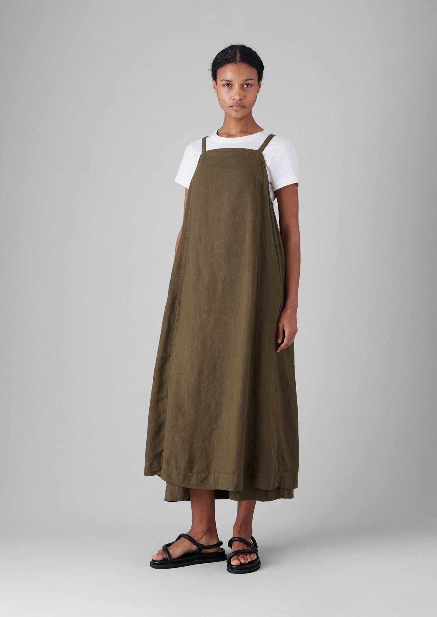 Abito grembiule in lino tinto in capo | Pera
