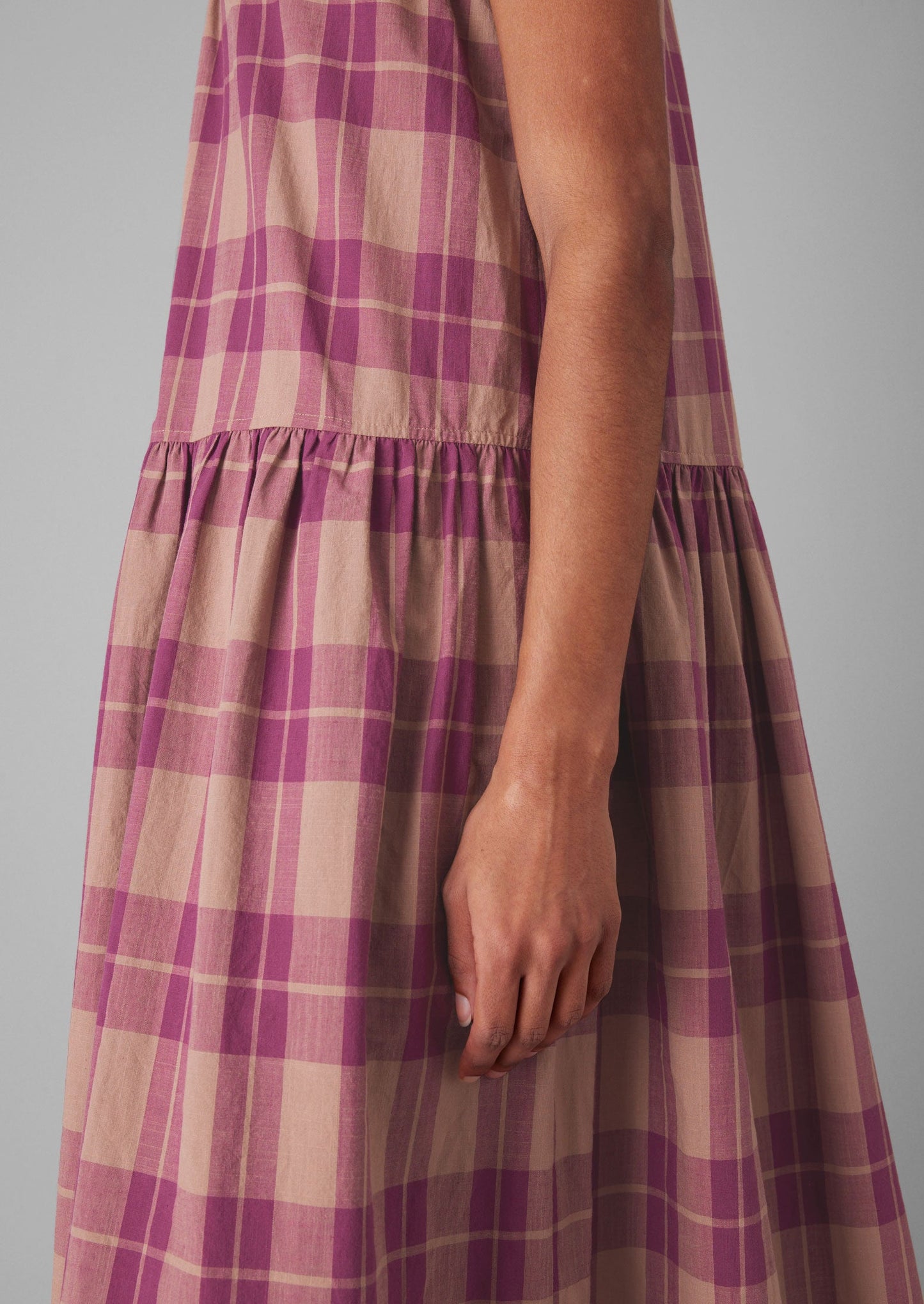 Abito in cotone a quadri con vita arricciata | Lampone