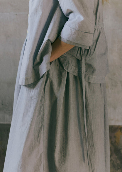 Abito camicia in cotone a righe sottili | Ecru/Ardesia