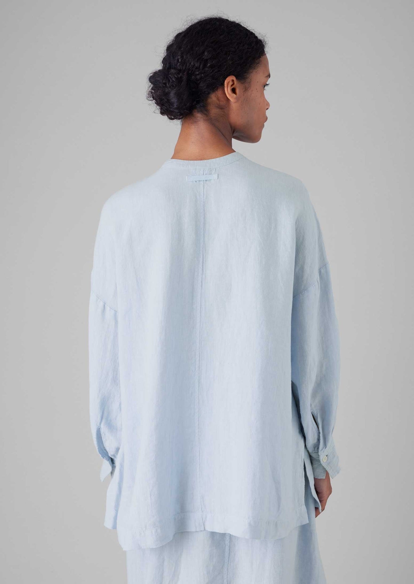Camicia oversize in lino tinto in capo | Blu uovo